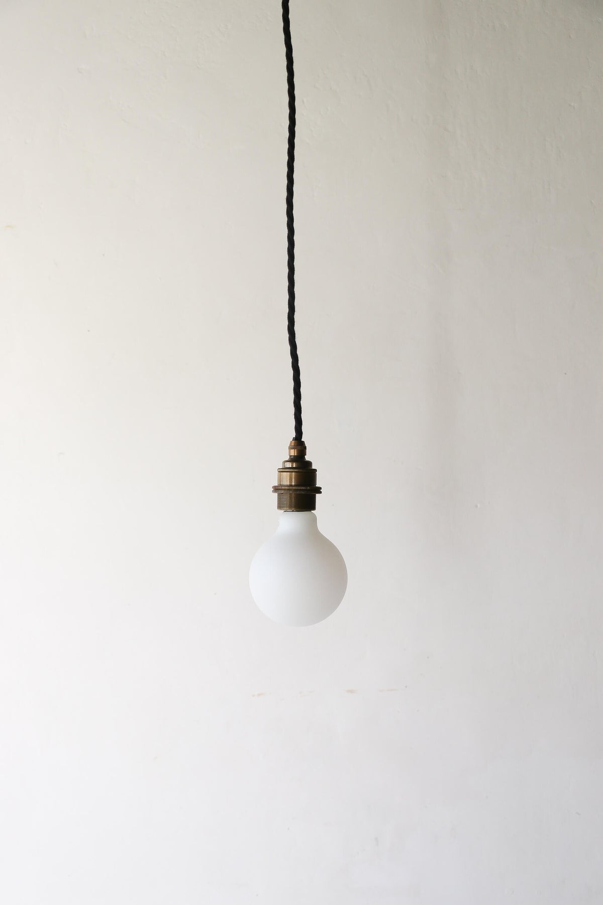 Ampoule Globe Porcelaine