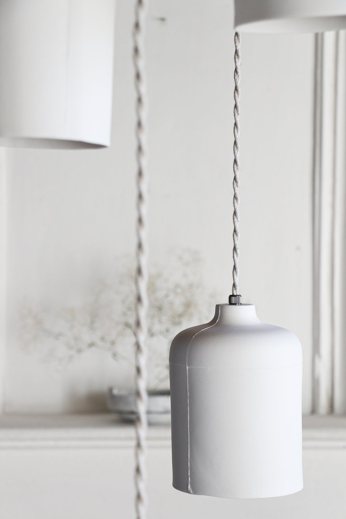 Suspension en porcelaine IKI