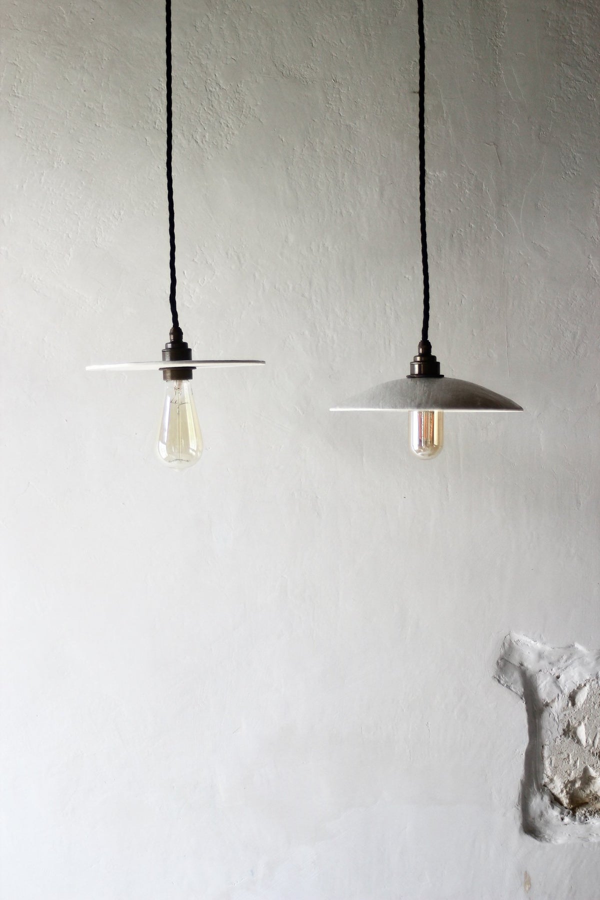 Suspension en porcelaine LINE