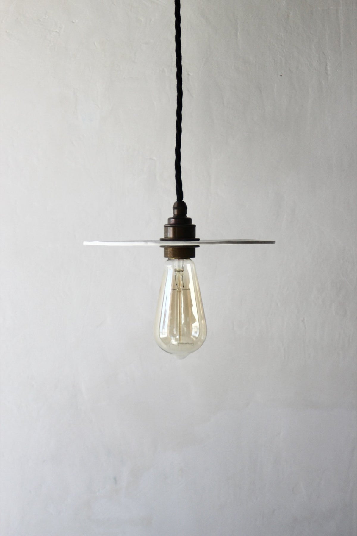 Suspension en porcelaine LINO